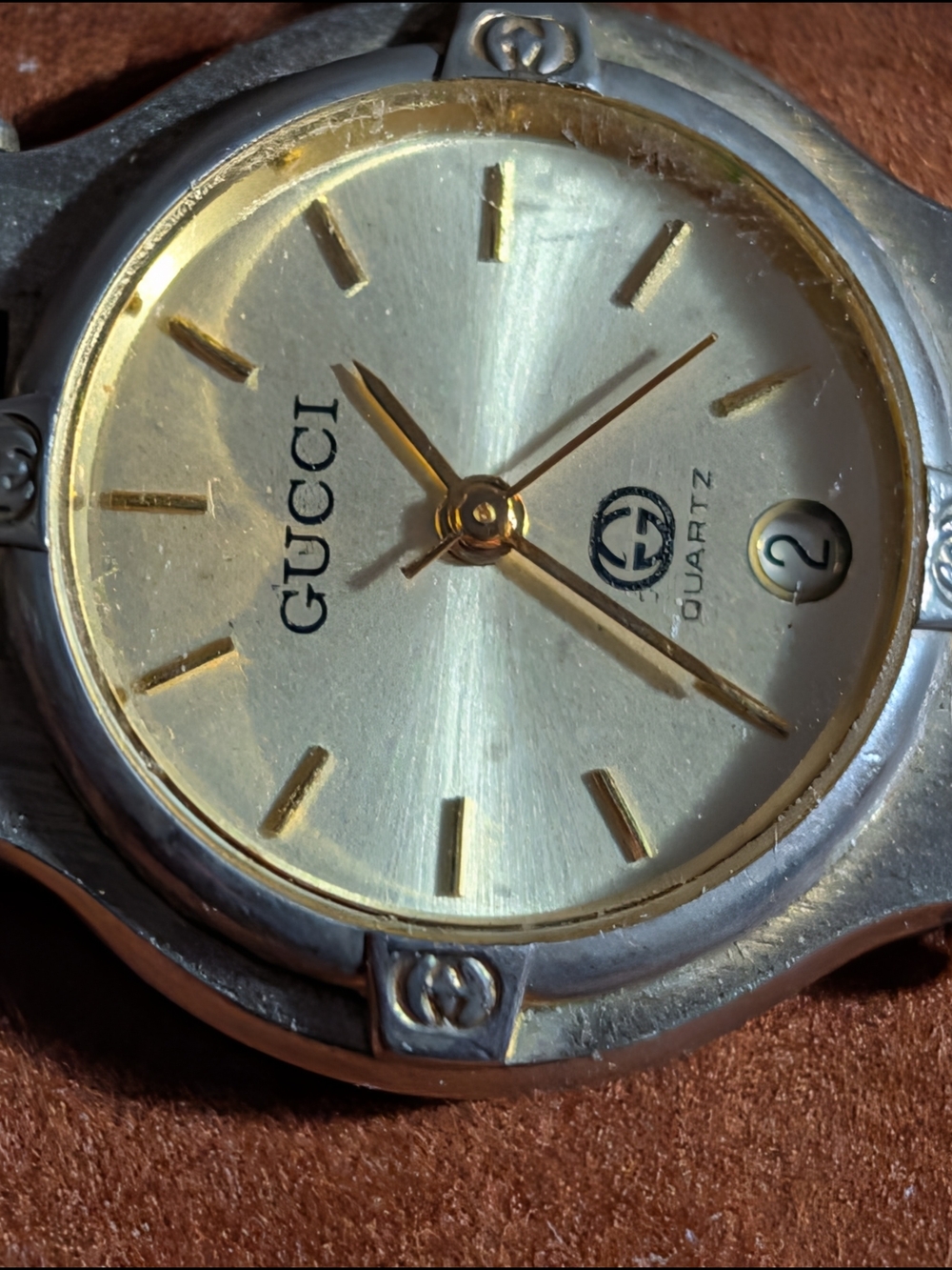 GUCCI Men's Two-Tone Stainless Steel Watch - Gold Dial - Picture 4 of 6